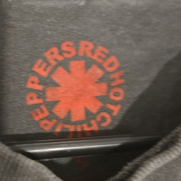 Red Hot Chili Peppers Graphic T-Shirt - Size Small Mens - Picture 6 of 9